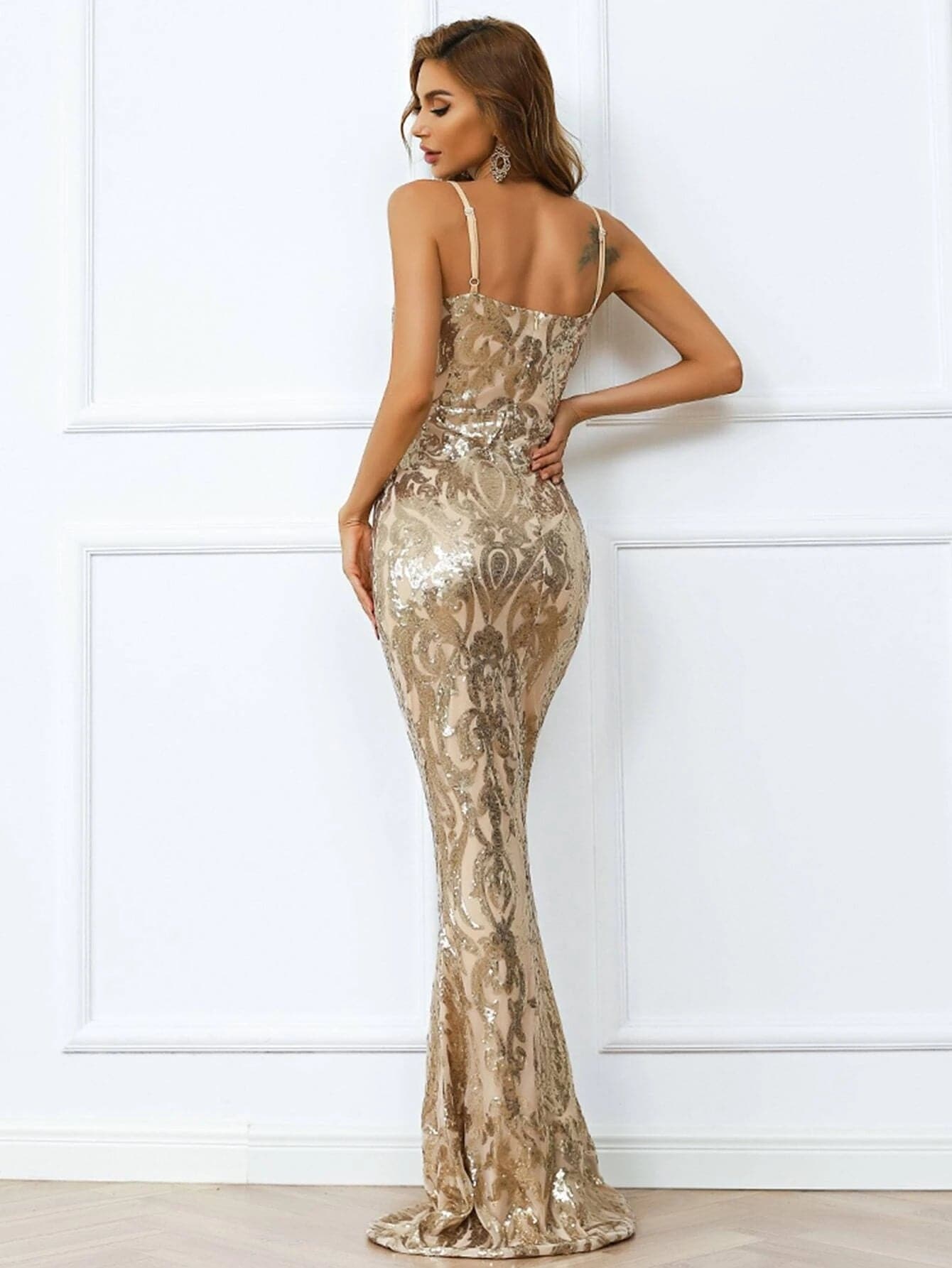 Strap V Neck Mermaid Sequin Maxi Prom Dress M0808