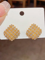 Geometric Diamond Stud Earrings MSE20001