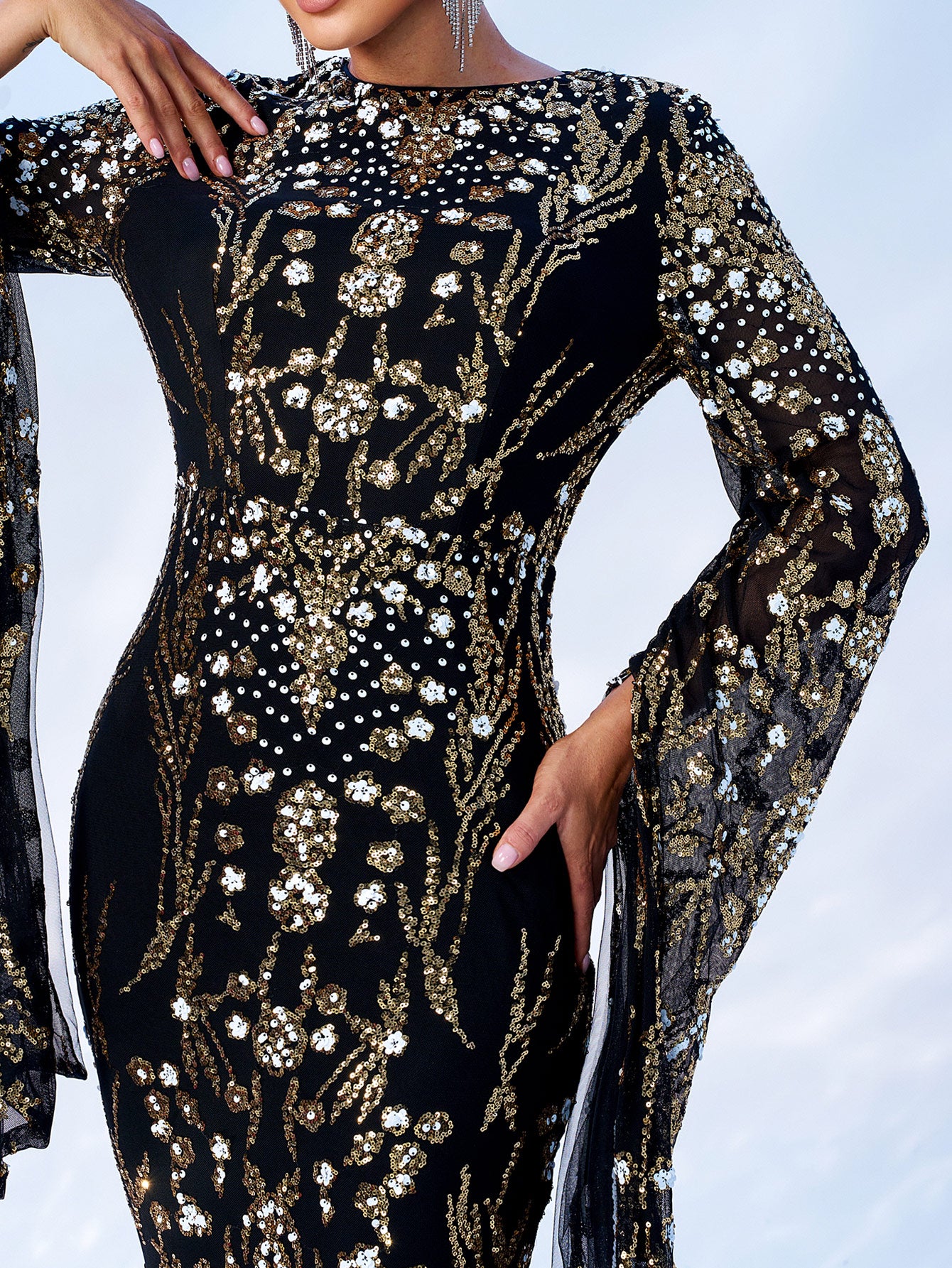 Long Sleeve Mermaid Sequin Maxi Dress MES00404